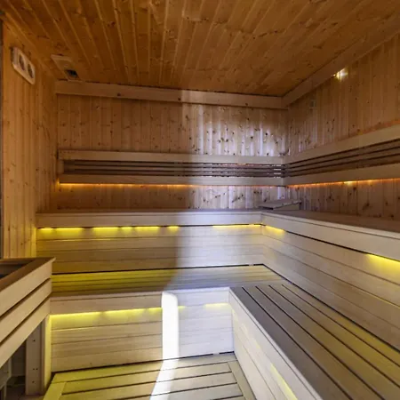 Pod Tatrami & * Zakopane